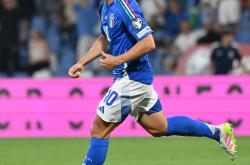 lol高校认证-意大利足球赛场上发生惊人的战况的简单介绍