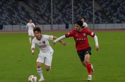 lol转区-关于深圳佳兆业主场不敌陕西长安竞技，遭遇连败的信息