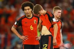 lol全球总决赛-包含冠军对话！一场激动人心的体育盛事即将拉开帷幕的词条