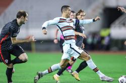 lol合区-关于克罗地亚队员为晋级而战，决赛在望的信息