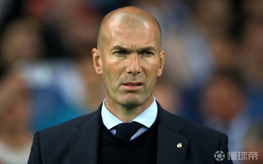 包含皇马遭遇连败，主帅齐达内面临巨大压力的词条