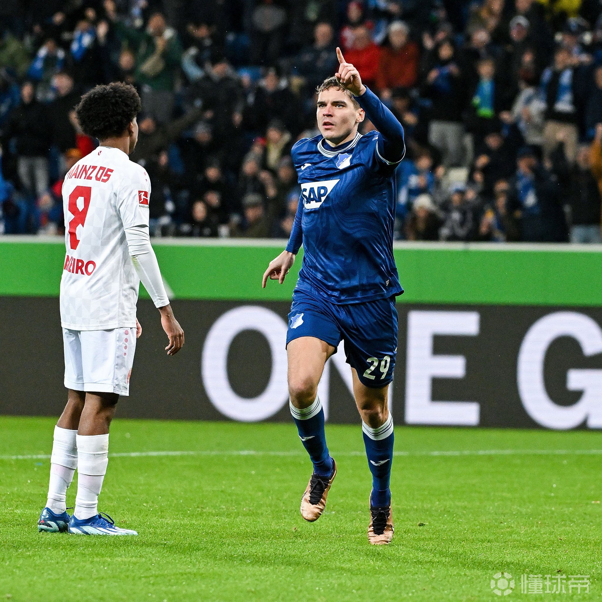 关于命悬一线：霍芬海姆主场绝杀云达不莱梅遗憾失利的信息