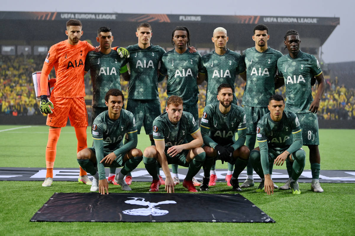 热刺球星领衔英超赛季最佳阵容，成为焦点