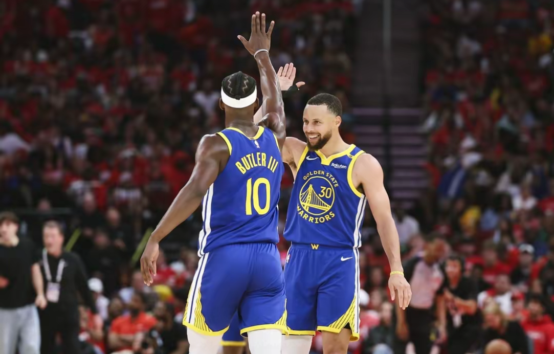 勇士横扫掘金,麦科勒姆带队取胜 勇士横扫掘金,麦科勒姆带队取胜